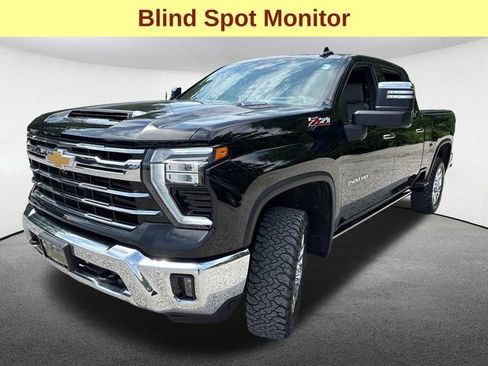 Certified 2024 Chevrolet Silverado 3500 LTZ w/ LTZ Plus Package AWD/4WD image 6
