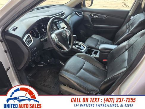 Used 2015 Nissan Rogue SL w/ SL Premium Package image 9