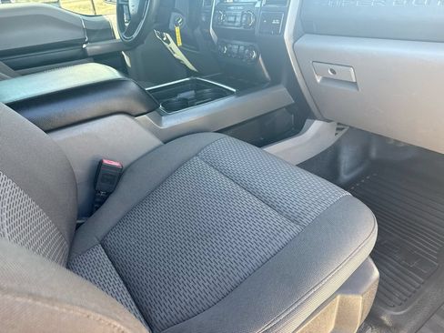 Used 2020 Ford F350 XLT w/ XLT Premium Package AWD/4WD image 10