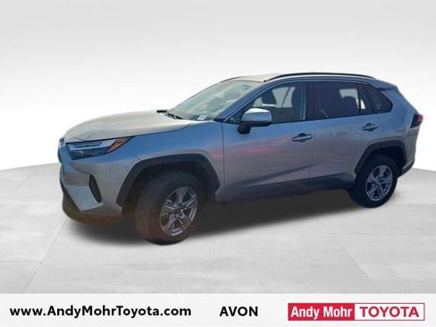 Used 2025 Toyota RAV4 XLE image 4