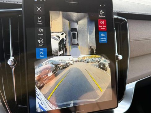 New 2026 Volvo XC90 T8 Plus image 15