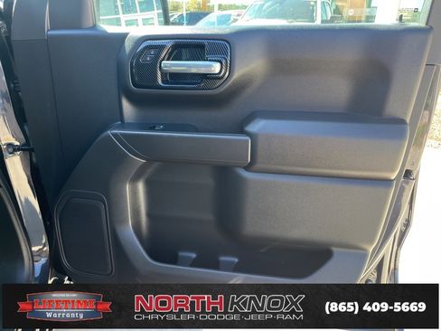 Used 2024 Chevrolet Silverado 1500 Custom Trail Boss image 28