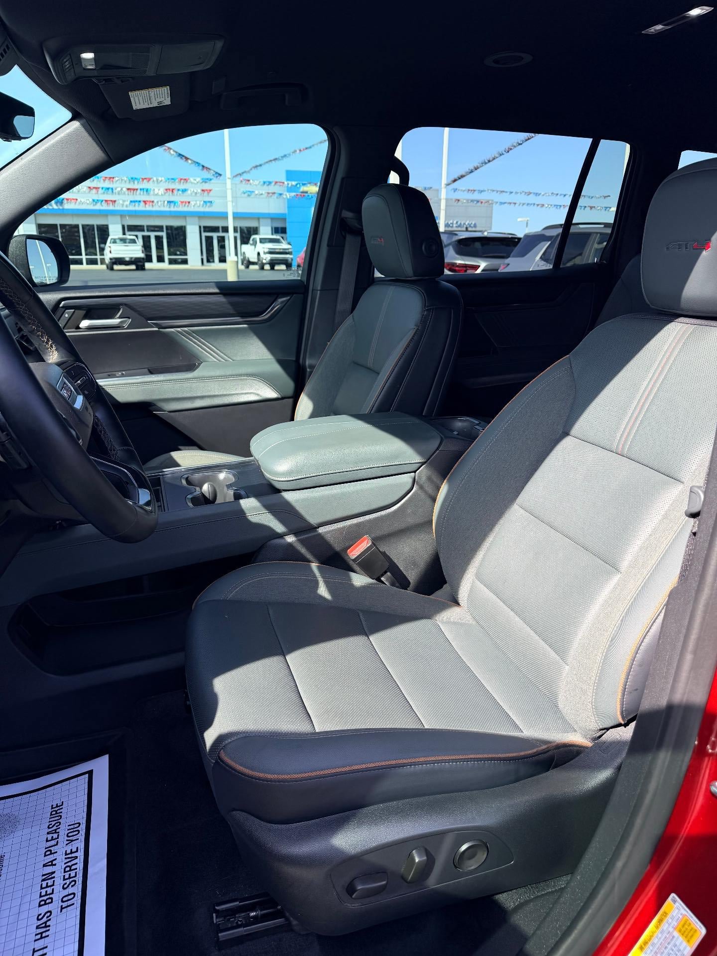 Used 2024 GMC Acadia AT4 w/ Super Cruise Package AWD/4WD image 12