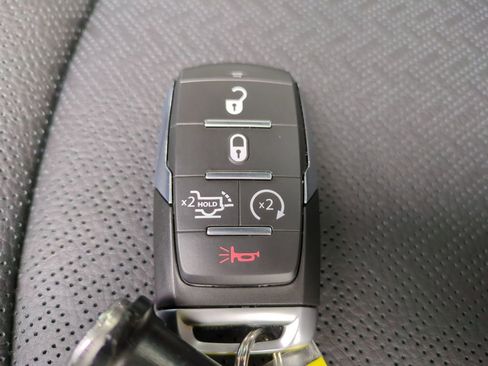 New 2025 RAM 2500 Laramie image 31