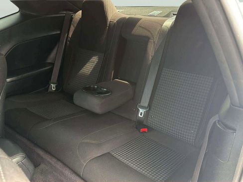 Used 2016 Dodge Challenger SXT RWD image 16