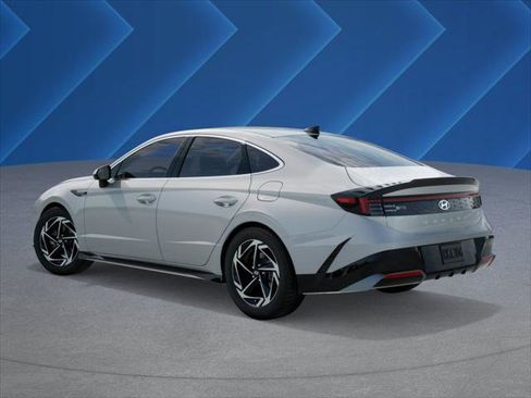 New 2026 Hyundai Sonata SEL AWD/4WD image 5