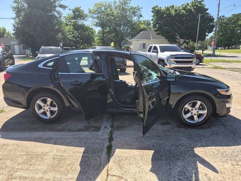 Used 2024 Chevrolet Malibu LT FWD image 16