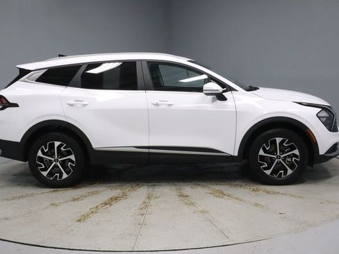 Used 2023 Kia Sportage EX image 7