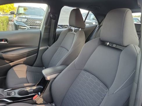Used 2021 Toyota Corolla SE FWD image 9