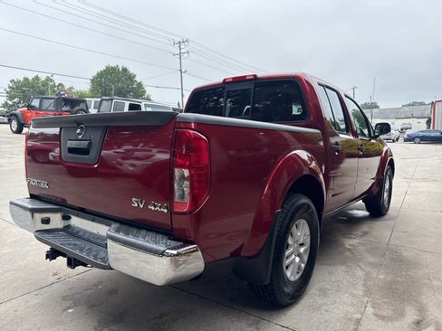 Used 2019 Nissan Frontier SV AWD/4WD image 5
