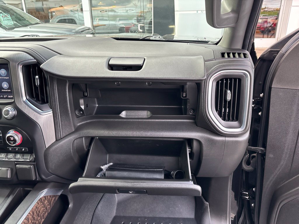 Used 2022 GMC Sierra 2500 Denali w/ Denali Ultimate Package AWD/4WD image 17