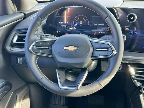 New 2026 Chevrolet Traverse LT w/ LPO, Floor Liner Package FWD image 7