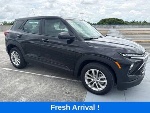 Used 2026 Chevrolet TrailBlazer LS FWD image 12