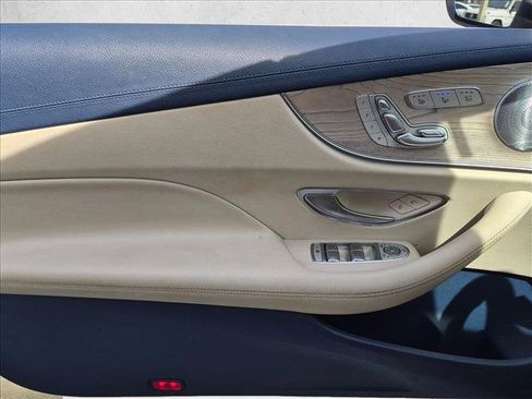Used 2019 Mercedes-Benz E 450 Cabriolet image 12