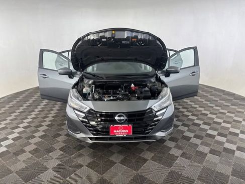 Certified 2025 Nissan Versa SV w/ Trunk Package FWD image 11