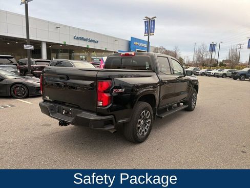 Used 2023 Chevrolet Colorado Z71 w/ Advanced Trailering Package image 4