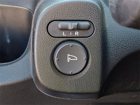 Used 2013 Honda Fit image 21