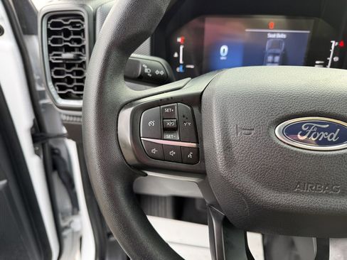 Used 2024 Ford Ranger XL image 18