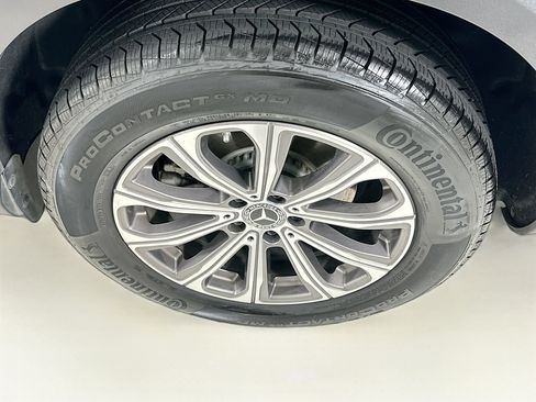 Used 2023 Mercedes-Benz GLC 300 4MATIC image 34