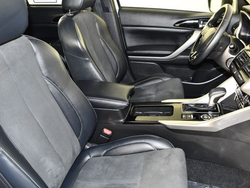 Used 2024 Mitsubishi Eclipse Cross SE AWD/4WD image 40