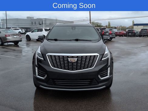Used 2023 Cadillac XT5 Premium Luxury w/ LPO, Floor Liner Package AWD/4WD image 9