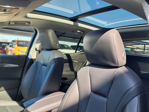 New 2025 Buick Envision Preferred image 17
