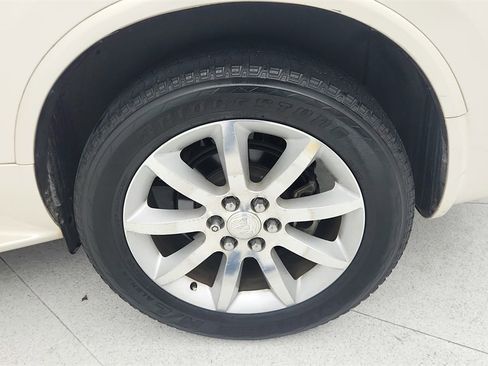 Certified 2013 Buick Enclave Premium image 30