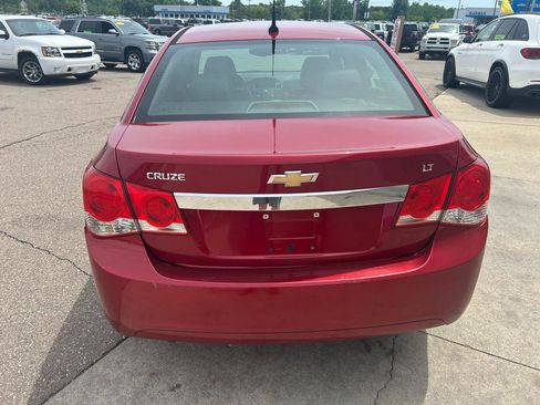 Used 2014 Chevrolet Cruze LT FWD image 6