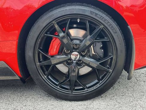 Used 2022 Chevrolet Corvette Stingray Premium Conv w/ Z51 Performance Package RWD image 11