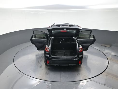 Used 2024 Subaru Impreza 2.0i Sport image 13