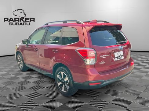 Used 2018 Subaru Forester 2.5i Limited AWD/4WD image 3