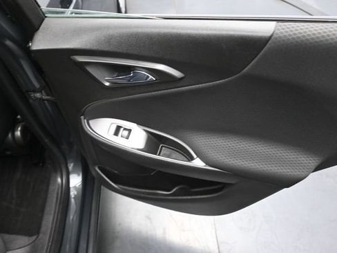 Used 2018 Chevrolet Malibu LT FWD image 30