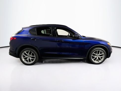 Used 2018 Alfa Romeo Stelvio Ti Sport AWD/4WD image 4