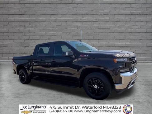 Certified 2019 Chevrolet Silverado 1500 RST AWD/4WD image 2