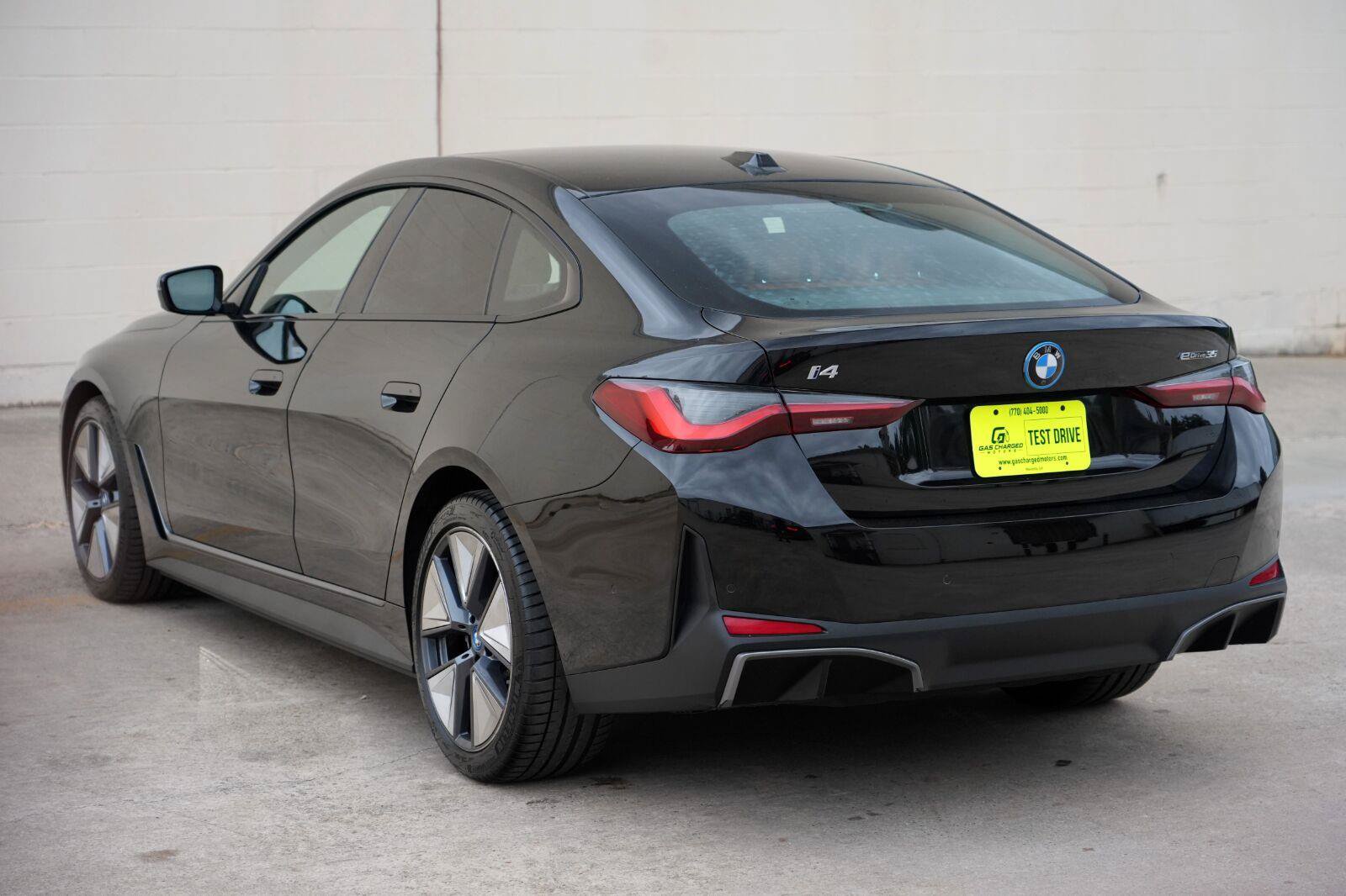 Used 2023 BMW i4 eDrive35 w/ Premium Package RWD image 56