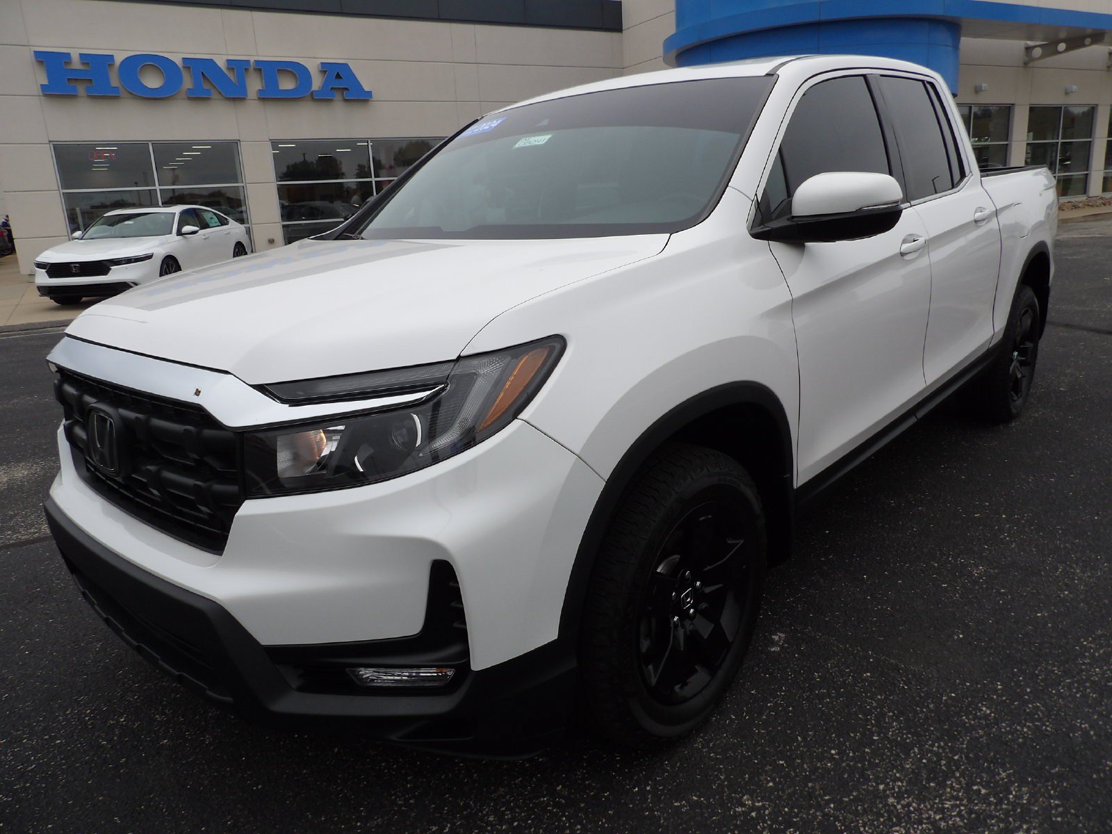 Used 2024 Honda Ridgeline RTL image 3