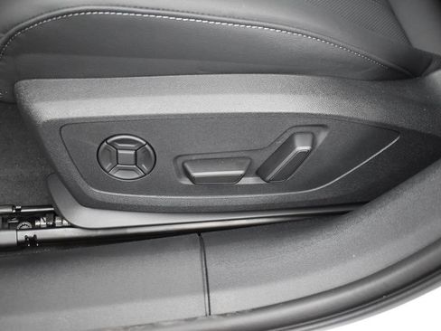 New 2026 Audi A6 Premium Plus AWD/4WD image 7