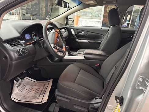 Used 2013 Ford Edge SE FWD image 10