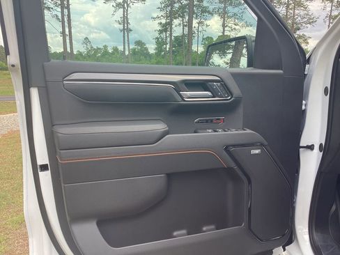 New 2026 GMC Sierra 1500 AT4 w/ AT4 Premium Package AWD/4WD image 15
