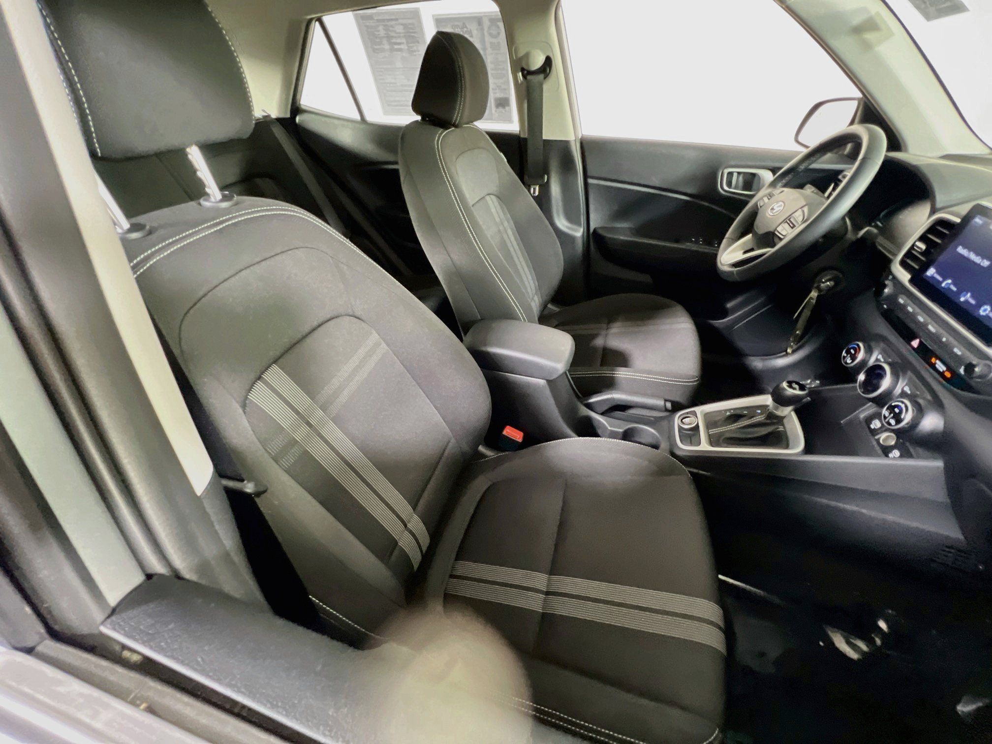 Used 2023 Hyundai Venue SEL w/ Cargo Package FWD image 25