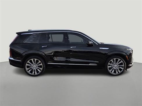 New 2026 Cadillac Vistiq Premium Luxury w/ LPO, Floor Liner Package image 7