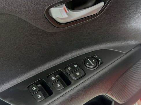 Used 2023 Kia Rio S image 20