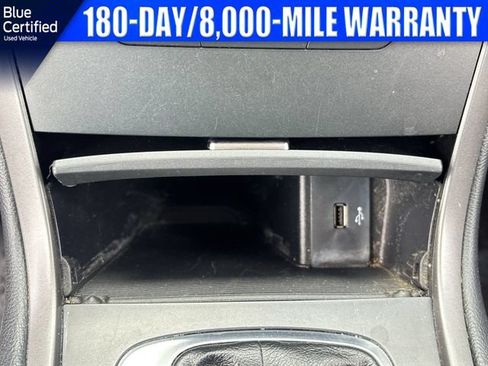 Used 2018 Ford Edge SE FWD image 30