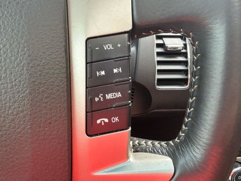 Used 2009 Ford Flex SEL FWD image 23
