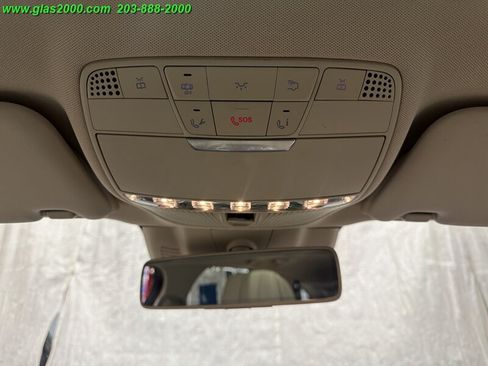 Used 2017 Mercedes-Benz E 400 4MATIC Wagon image 32