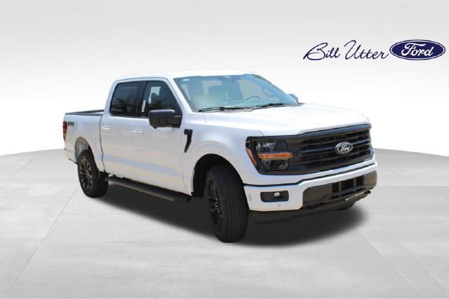 New 2026 Ford F150 XLT w/ Equipment Group 302A MID AWD/4WD image 2