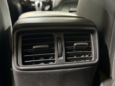 Used 2020 Nissan Rogue SV image 25