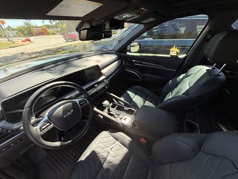 Used 2025 Kia Telluride EX X-Line AWD/4WD image 3