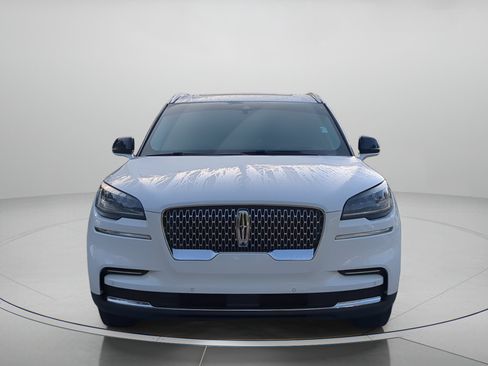 Used 2023 Lincoln Aviator Reserve w/ Equipment Group 201A RWD image 37