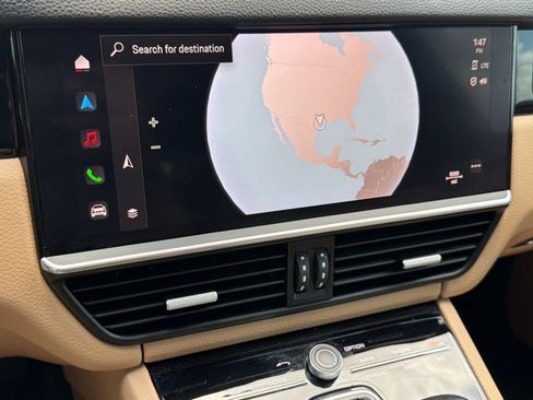 Certified 2023 Porsche Cayenne Platinum Edition AWD/4WD image 19